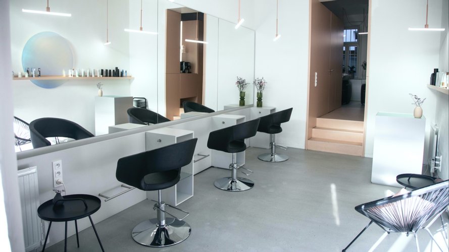 M Hair - Gallery Image 1