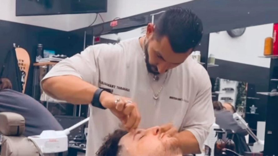 MANDO'S BARBER - Gallery Image 1