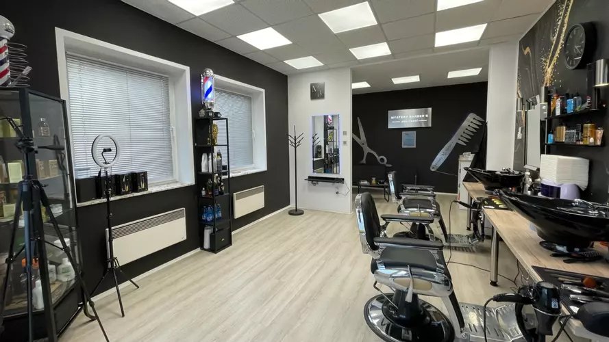 Mystery Barber's - Gallery Image 1