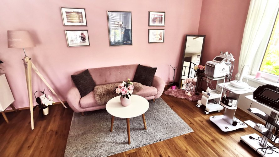 Salon krásy Dana Souchová - Gallery Image 1