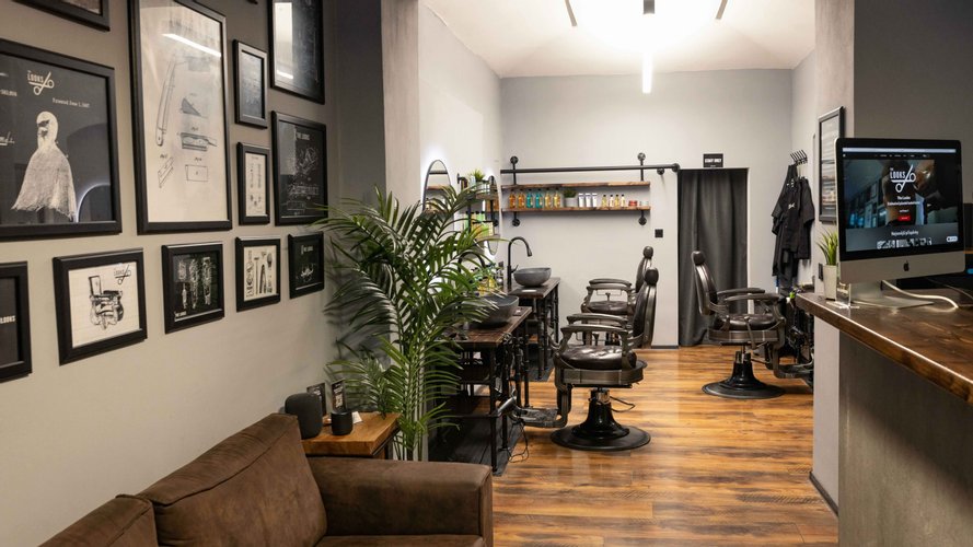 The Looks - Gallery Image 1