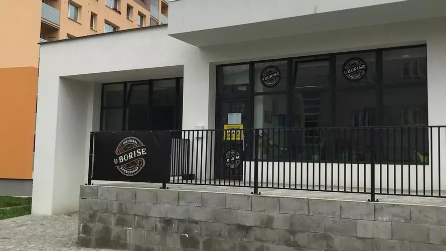 U Borise - Gallery Image 1